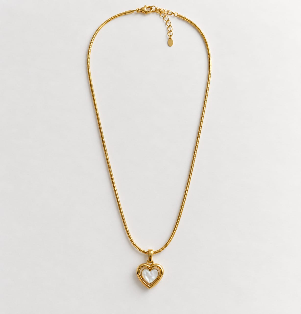 Mother of Pearl Heart Locket Thumbnail 2