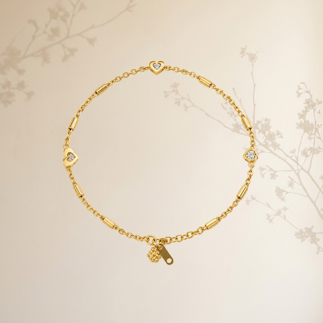 Pavé Crystal Heart Link Bracelet