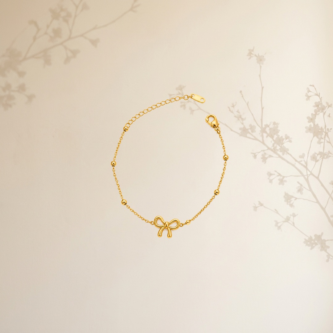 Filigree Lattice Aureate Cuff